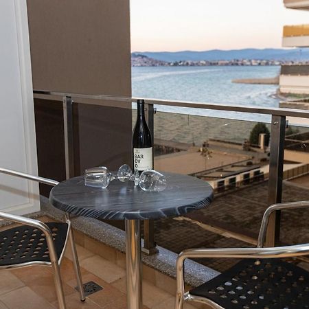 Park Queens Apartments Ohrid Bagian luar foto